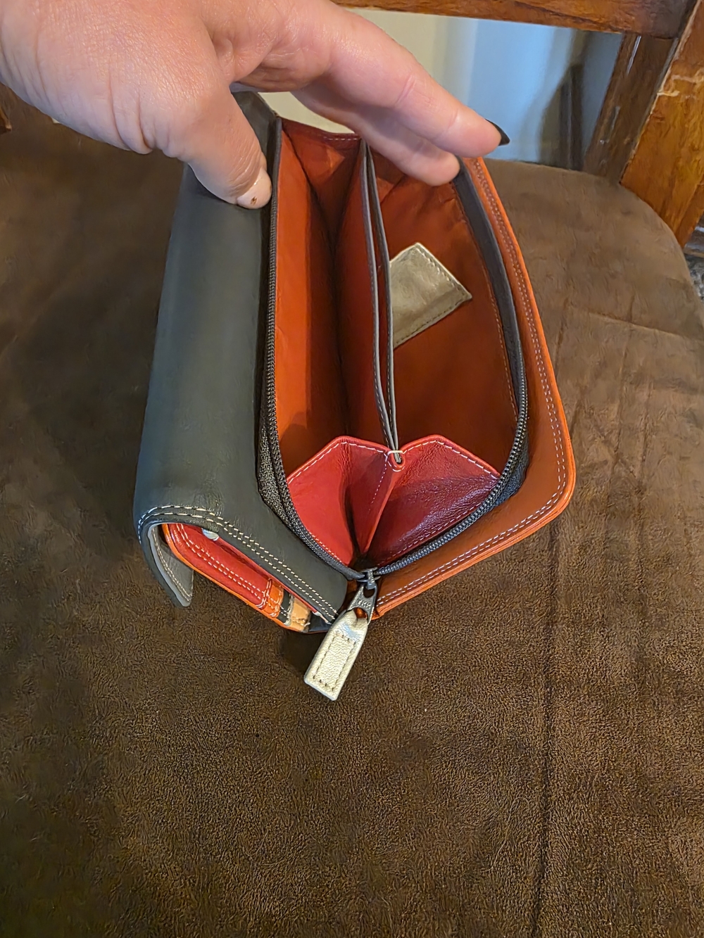 Mywalit | Large Leather Trifold Wallet | Gray Orange Red | 12 Card Slots 👛 - Picture 6 of 15